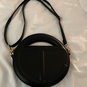 Brand new never used Telfar black cross body purse